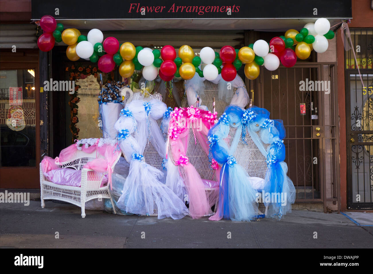Party city store balloons hires stock photography and images Alamy