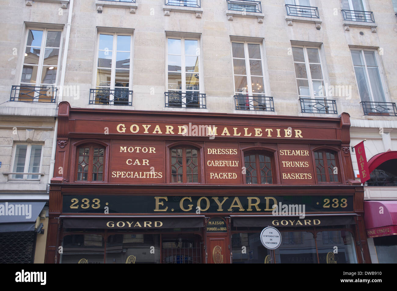 Goyard luggage hi-res stock photography and images - Alamy