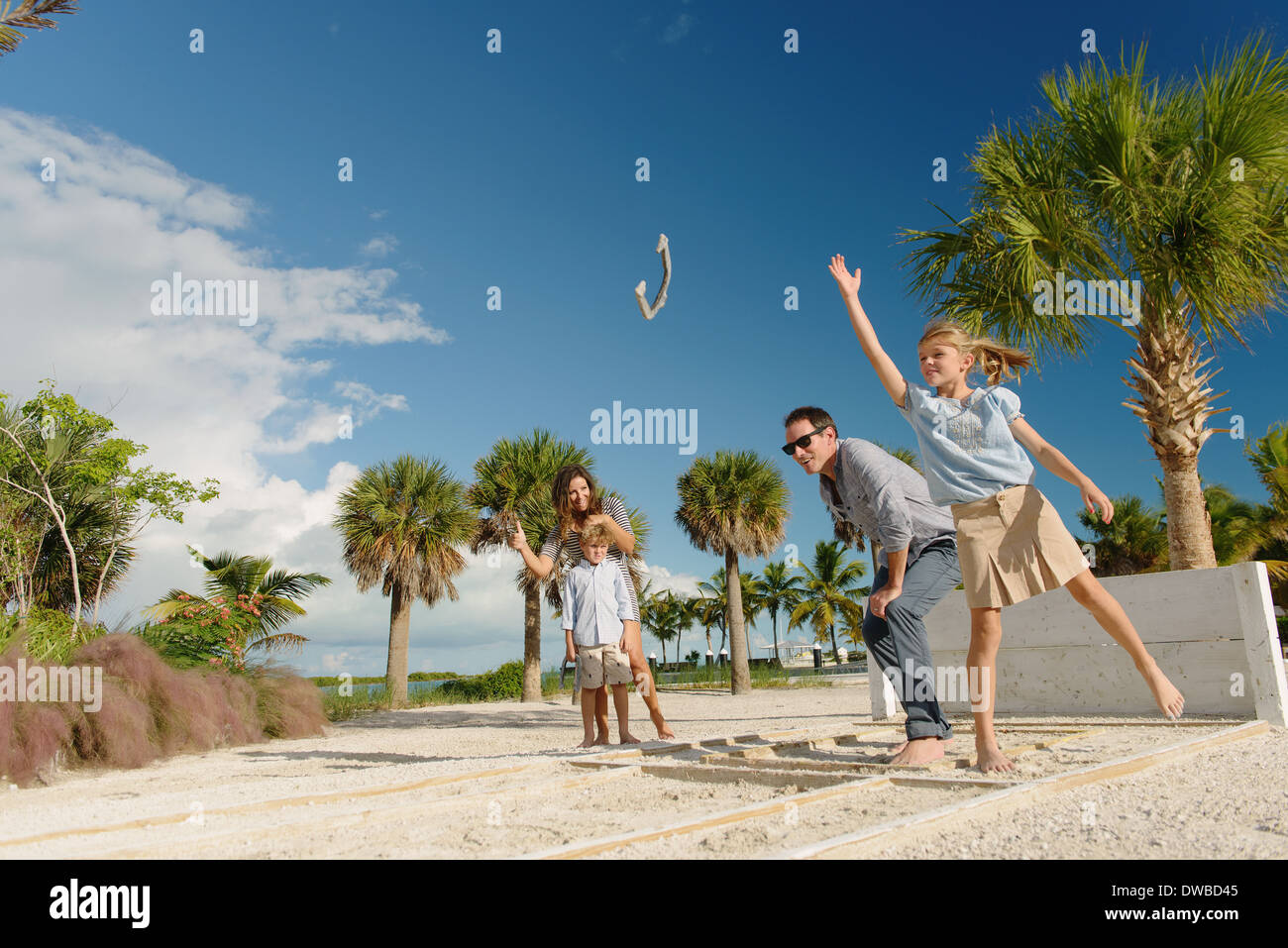 Playing Horseshoes High Resolution Stock Photography and Images Alamy