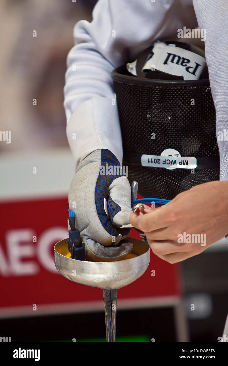 Olympics fencing hires stock photography and images Alamy