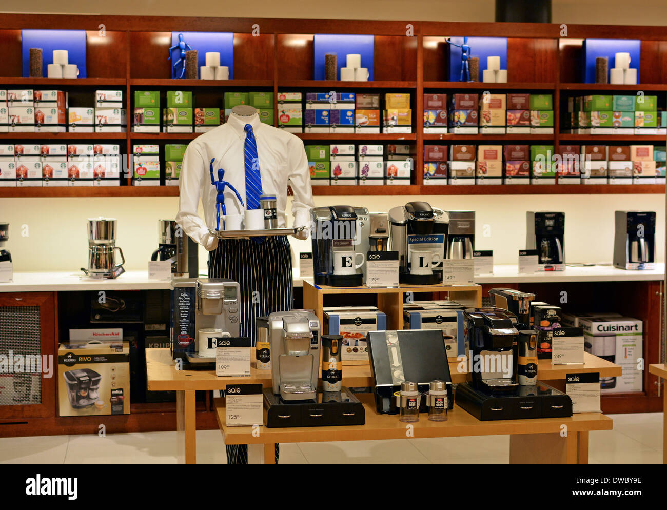 Walt whitman mall hi-res stock photography and images - Alamy