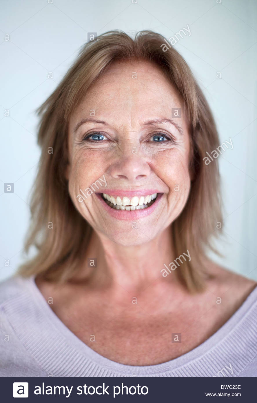 Aged wife. Middle-aged это сколько лет. What age Middle-aged. Eye contact granny. 45th Birthday Middle-aged women.
