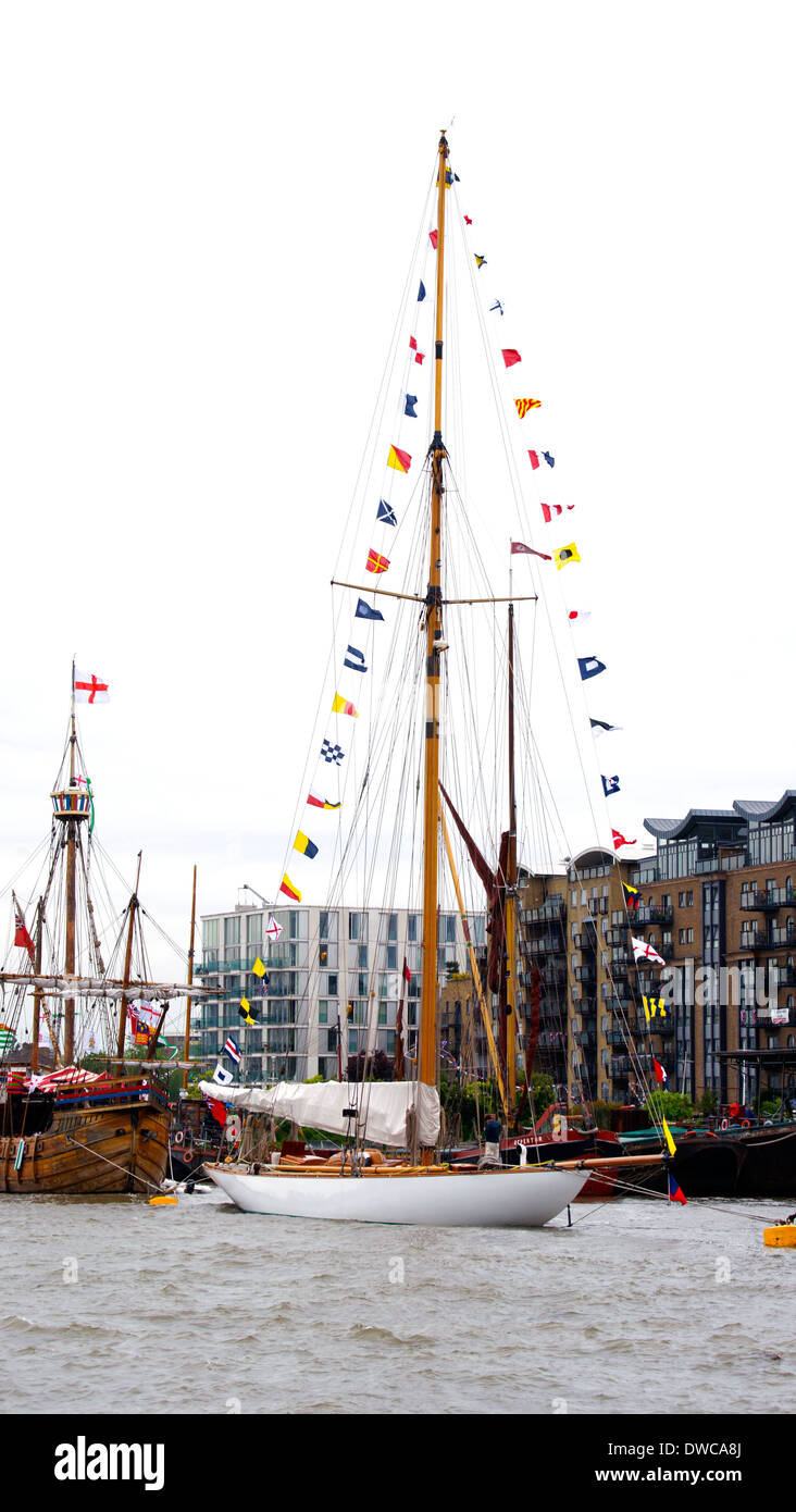 Classic yacht MARIQUITA built by Fife and Co at Fairlie 1911 parade of
