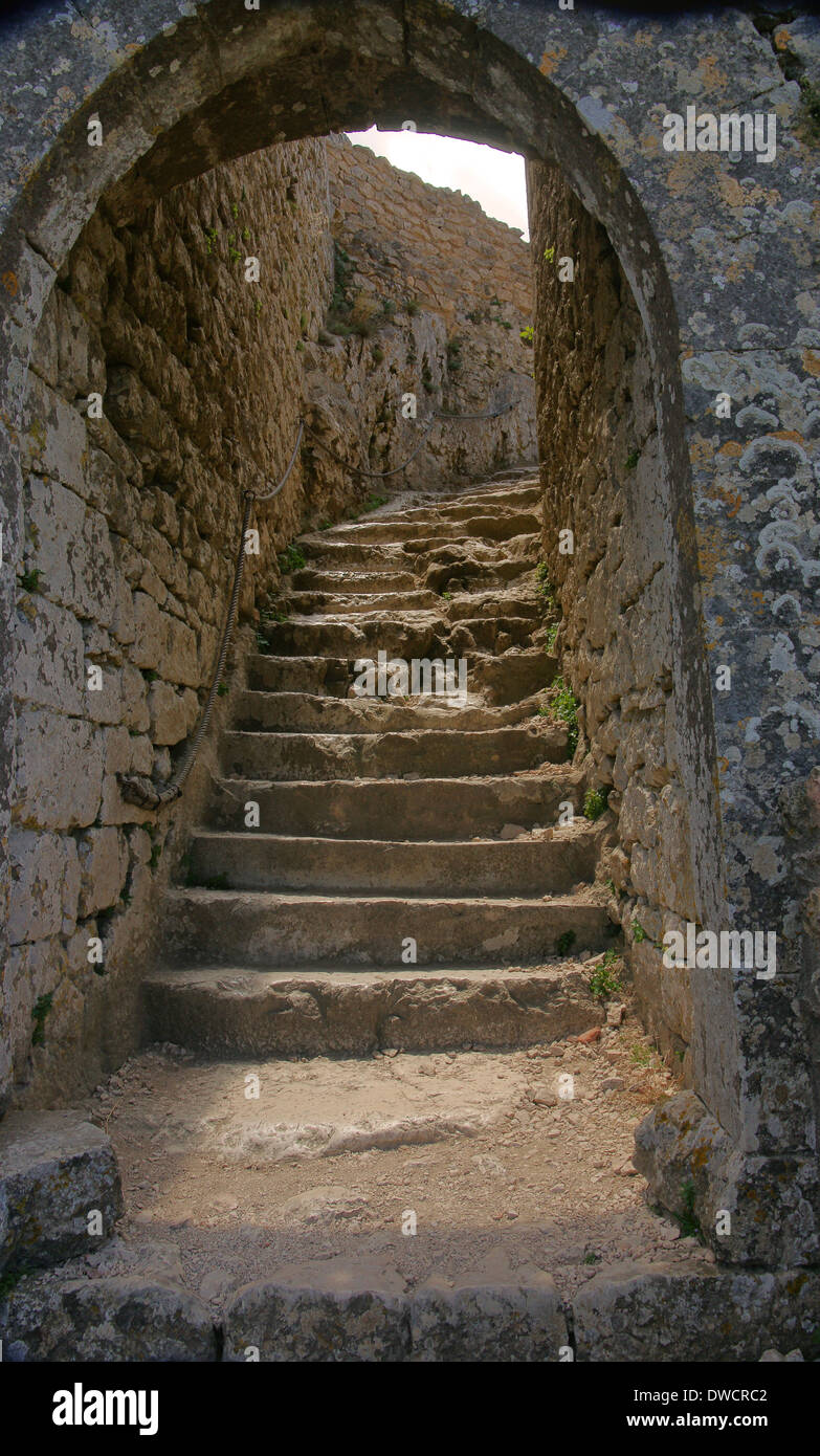 starcase-inside-le-ch-teau-de-peyrepertuse-stock-photo-alamy