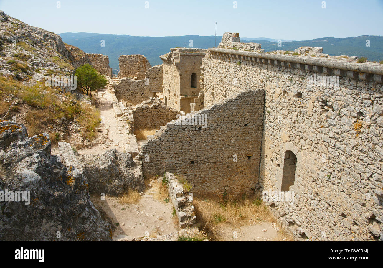 Inside Le Château de Peyrepertuse castle Stock Photo - Alamy