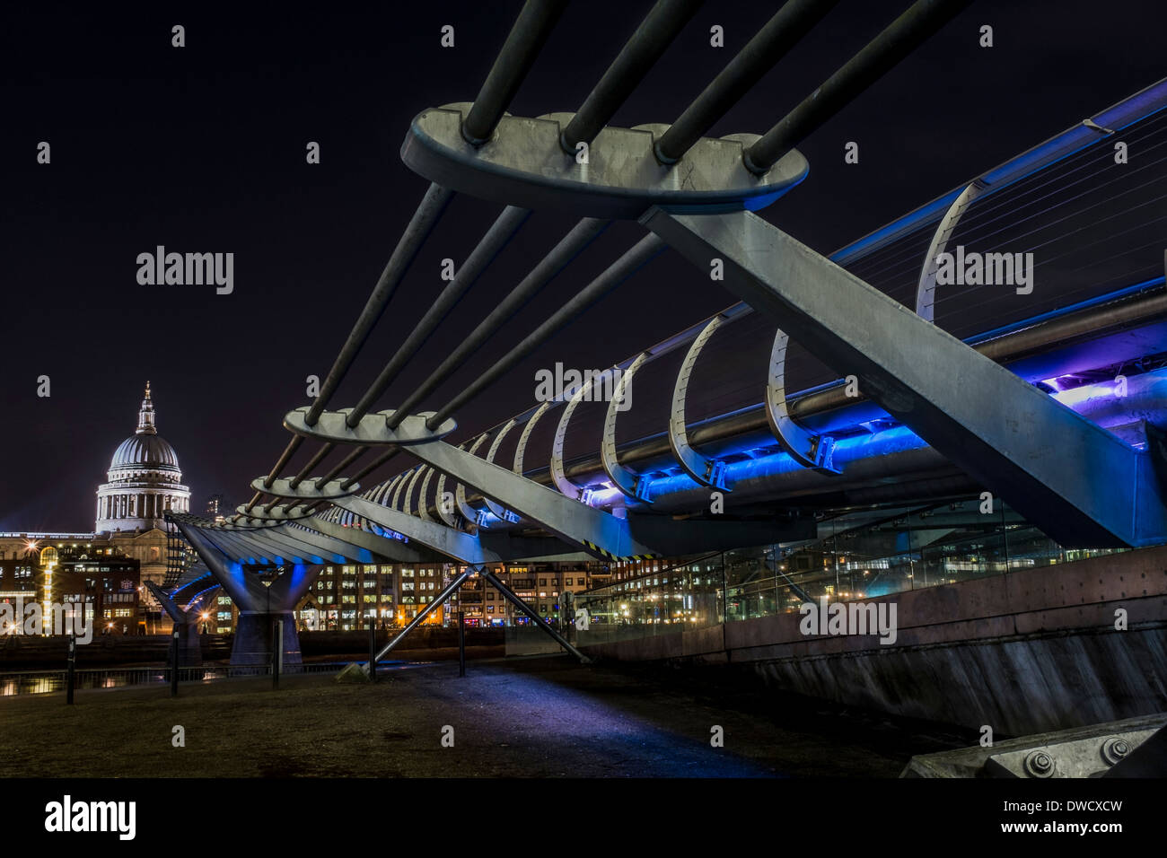 Millenium Bridge at night, London, UK Stock Photo