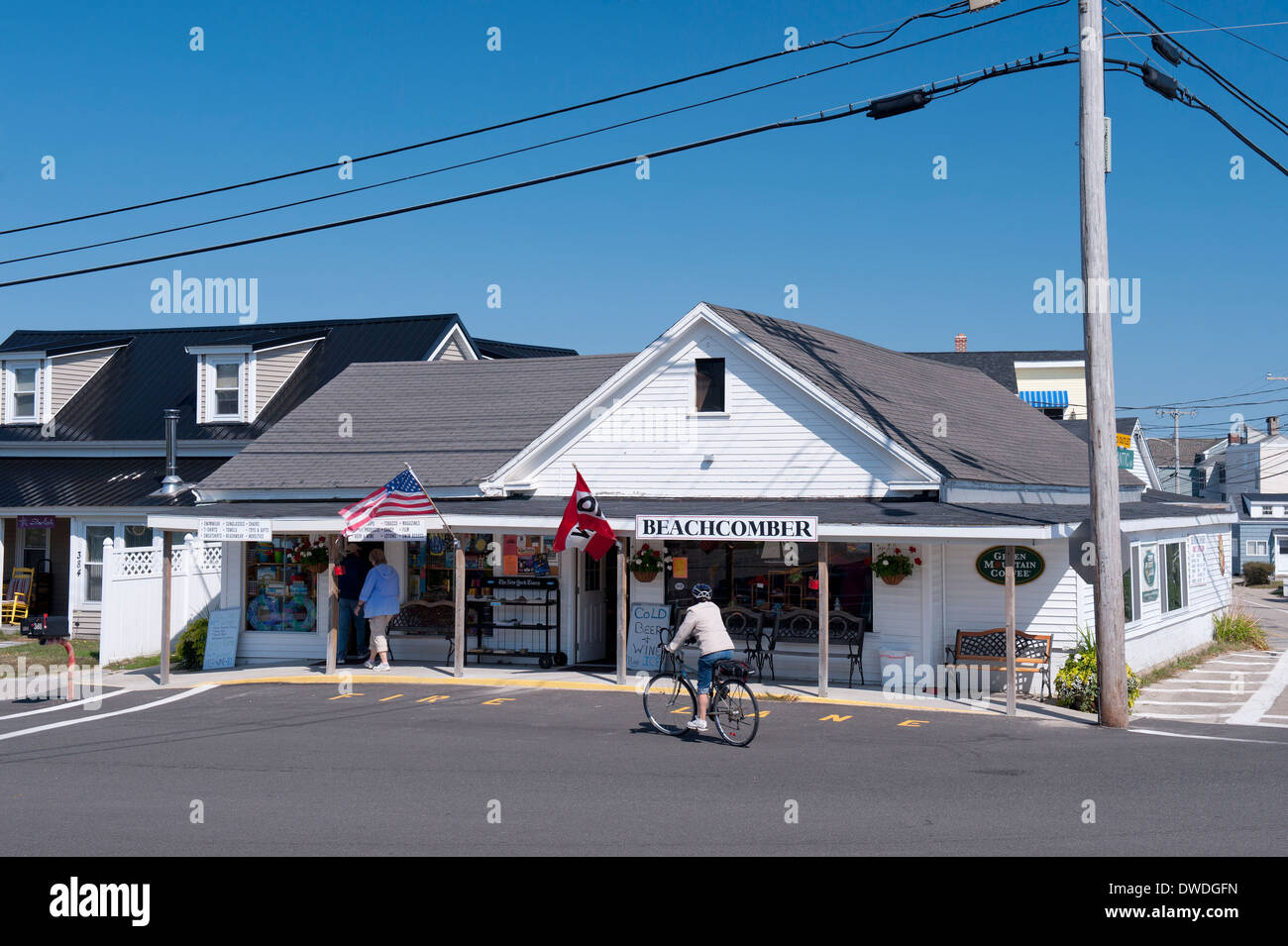 Small store selling beach supplies in Wells Beach, Maine, USA Stock