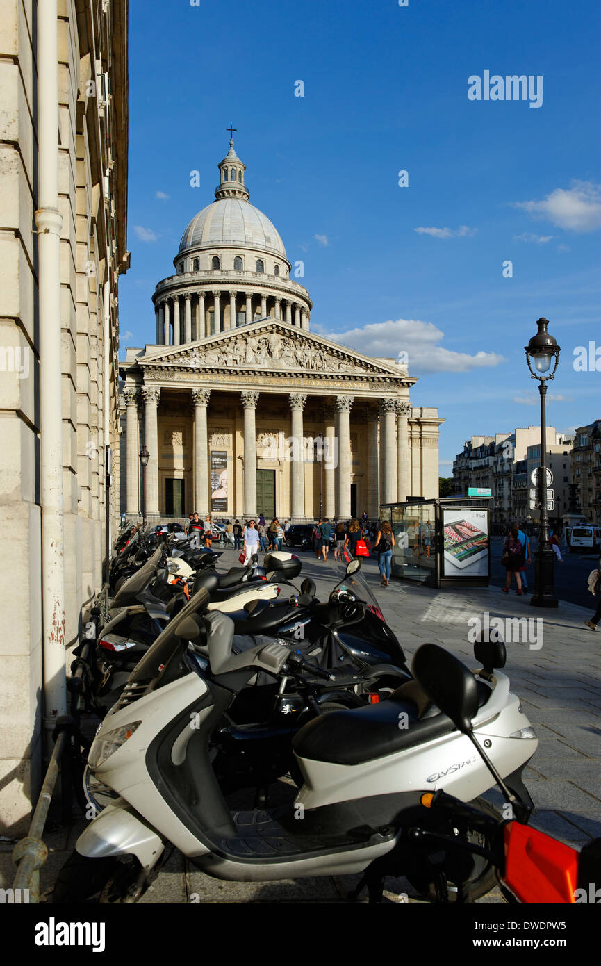 France, Paris, 5th arrondissement, Quartier Latin, view to Sorbonne Stock Photo