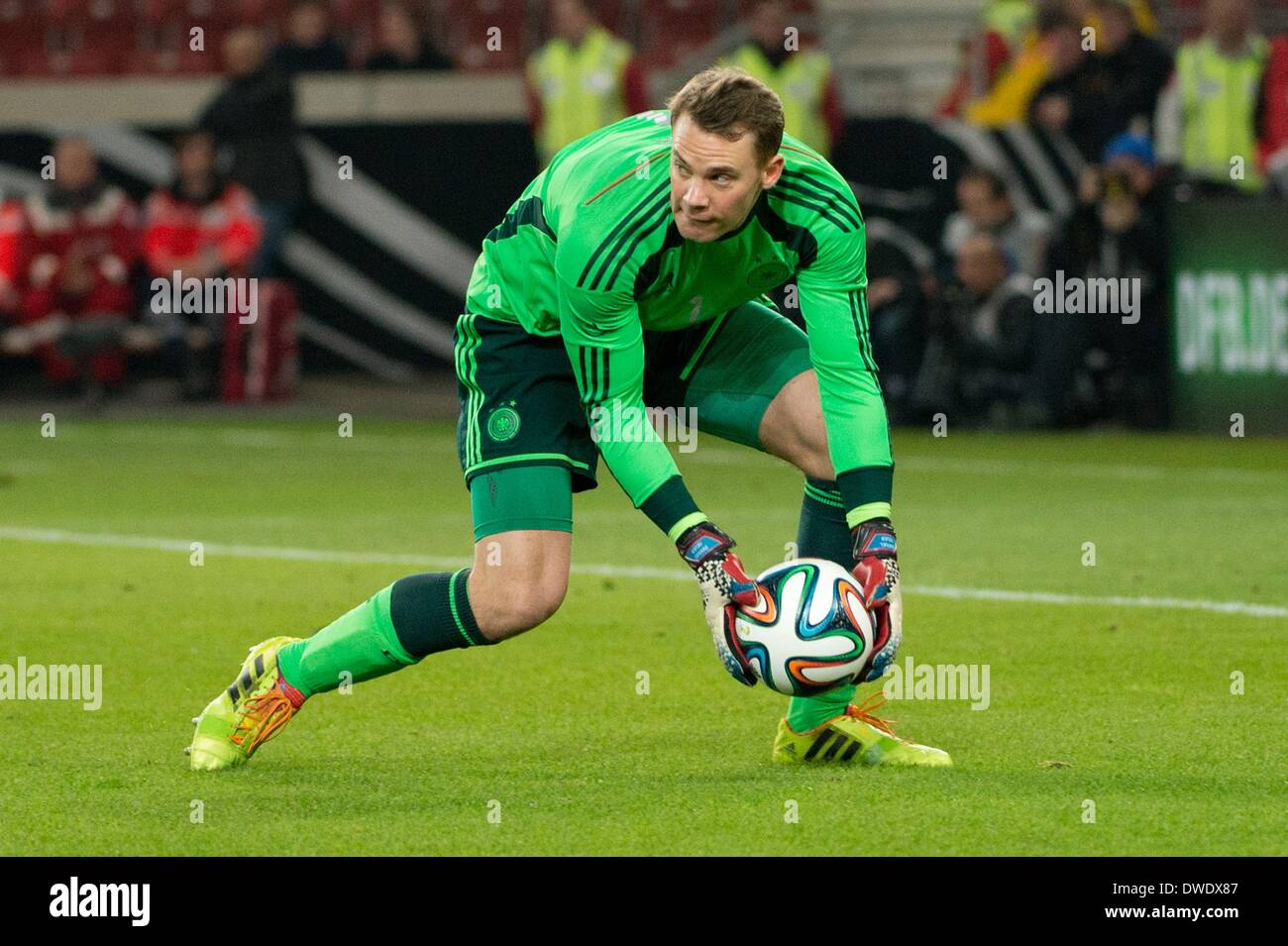 Stuttgart, Germany. 05th Mar, 2014. Germany's goalkeeper Manuel Neuer catches the ball during the international friendly match between Germany and Chile at Mercedes-Benz-Arena in Stuttgart, Germany, 05 March 2014. Photo: Sebastian Kahnert/dpa/Alamy Live News Stock Photo