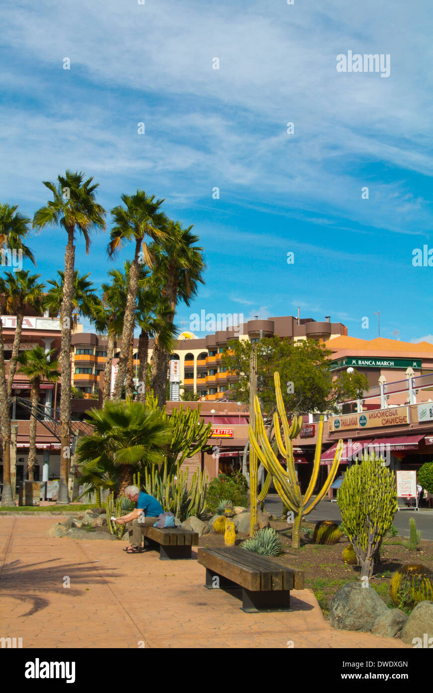 Tropical Park Yumbo Centrum Shopping And Entertainment Centre