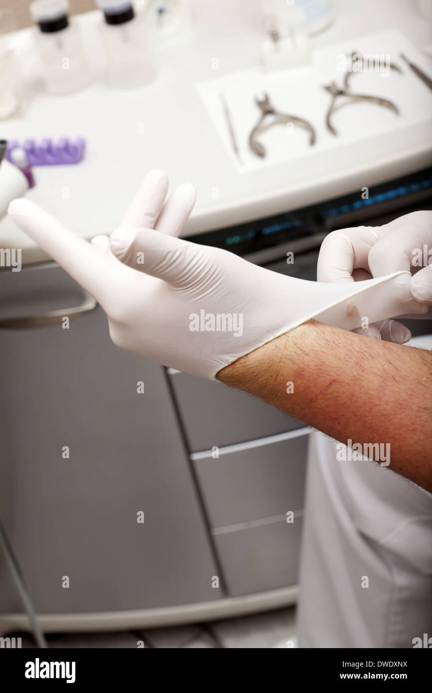 Latex hand gloves hi-res stock photography and images - Alamy