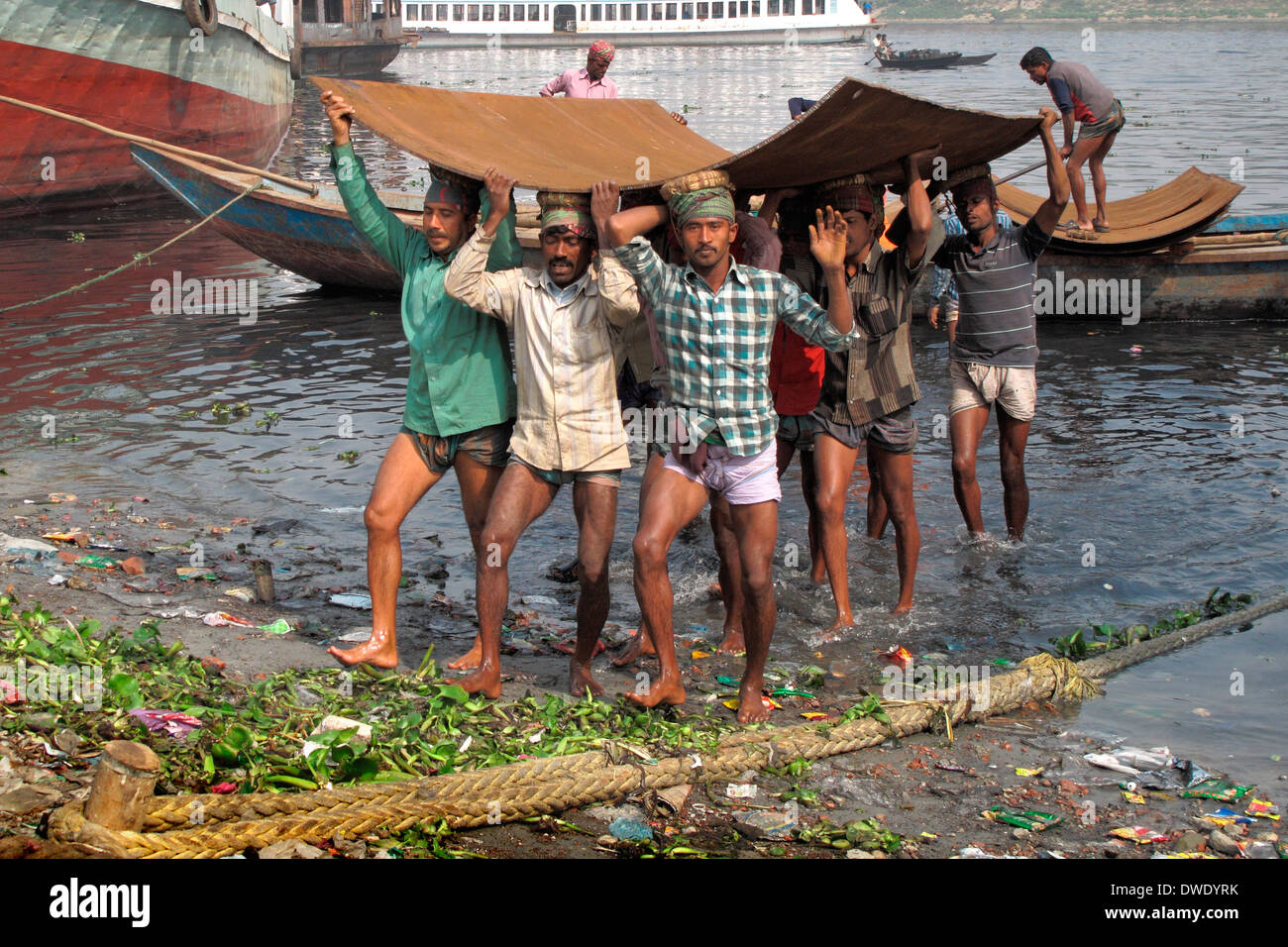 Dock Yard Area  and... Oli Nagar Hausing Stock Photo