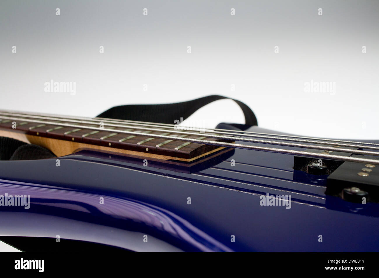 Electric guitar blue hi-res stock photography and images - Alamy