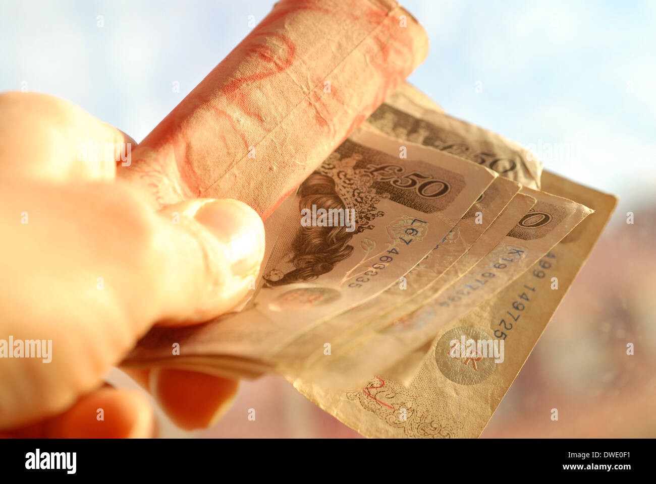 Money pound notes hi-res stock photography and images - Alamy