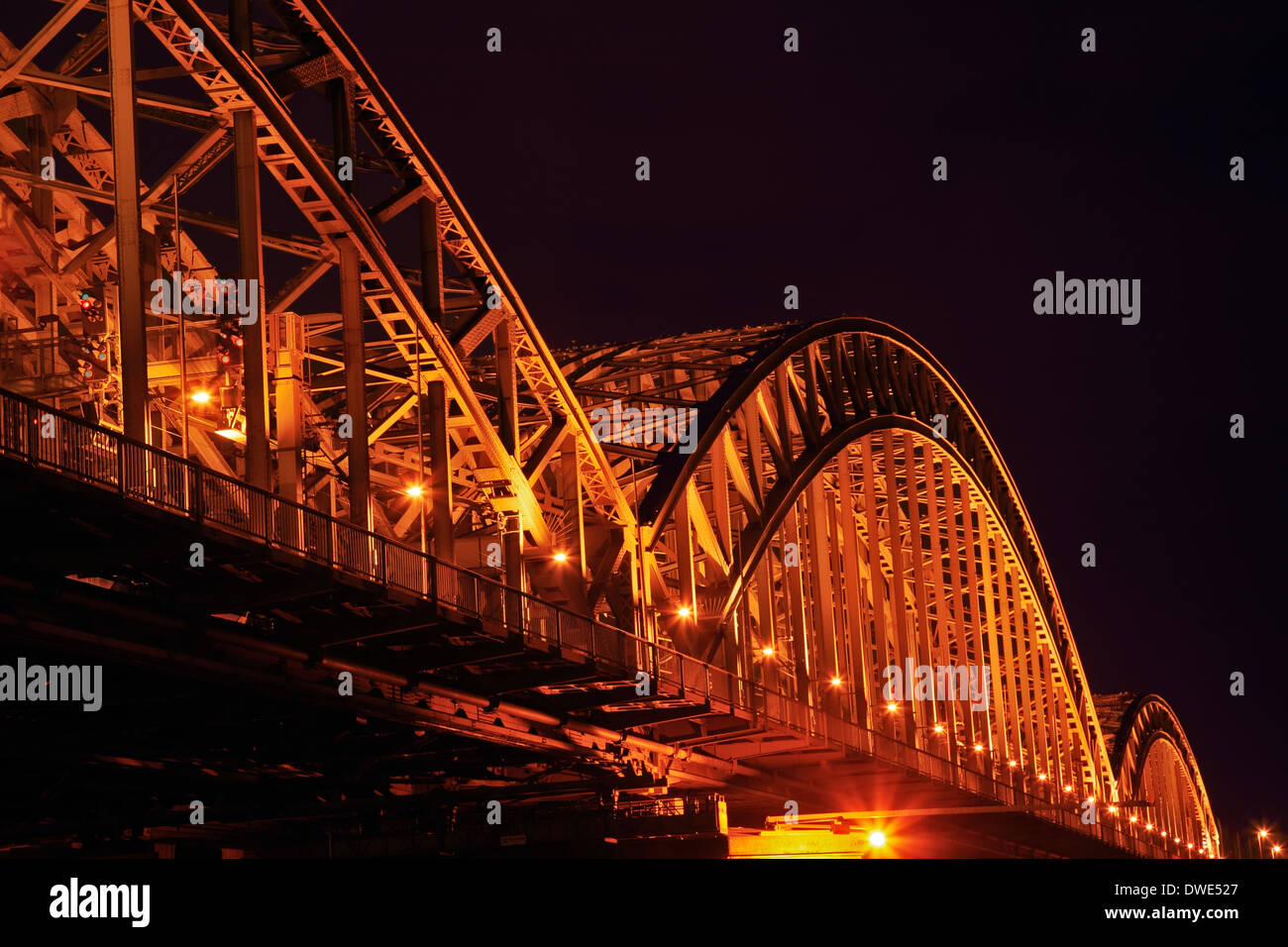 steel bridge, Hohenzollernbrücke, night photograph, Cologne, North Rhine-Westphalia, Germany Stock Photo