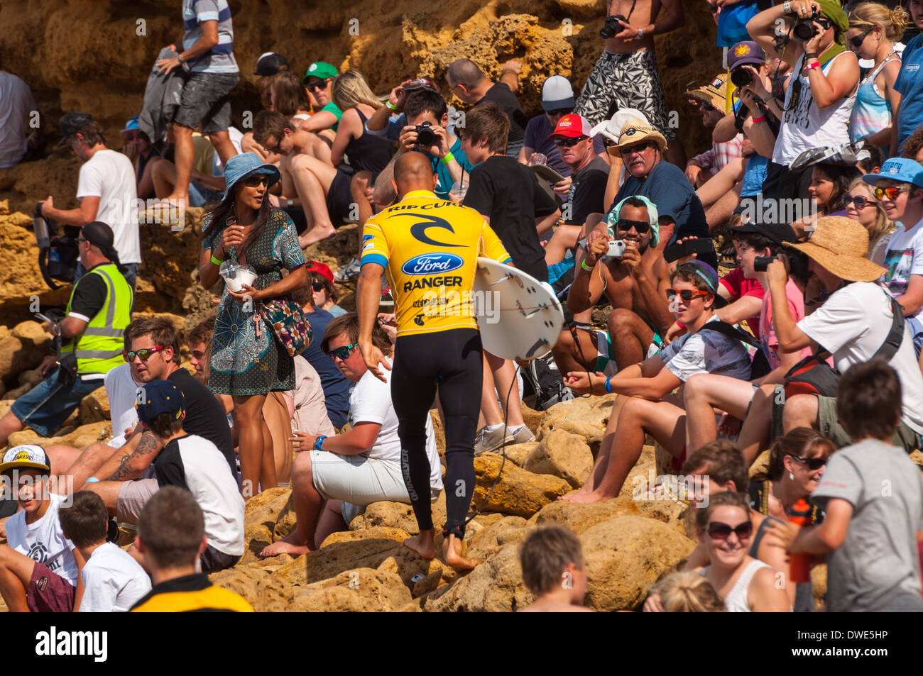 Beach spectators watching hi-res stock photography and images - Alamy
