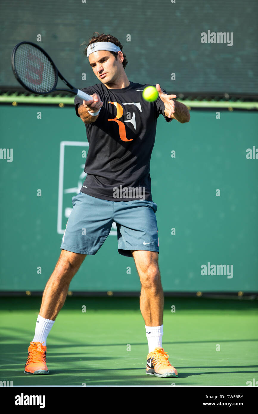 Indian Wells, California, USA. 6th March 2014. March 05 2014: Roger Federer  [7] (SUI) at practice during the BNP Paribas Open, at the Indian Wells  Tennis Garden in Indian Wells, CA. Credit: