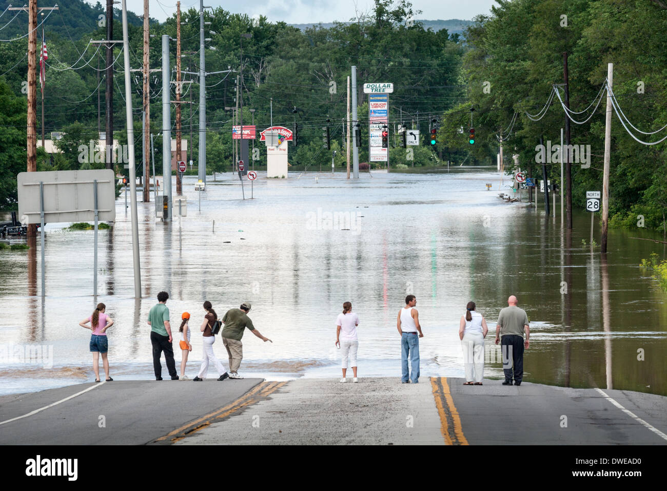 Flooding of Susquehanna River in commercial district Oneonta New York June 2006 Stock Photo