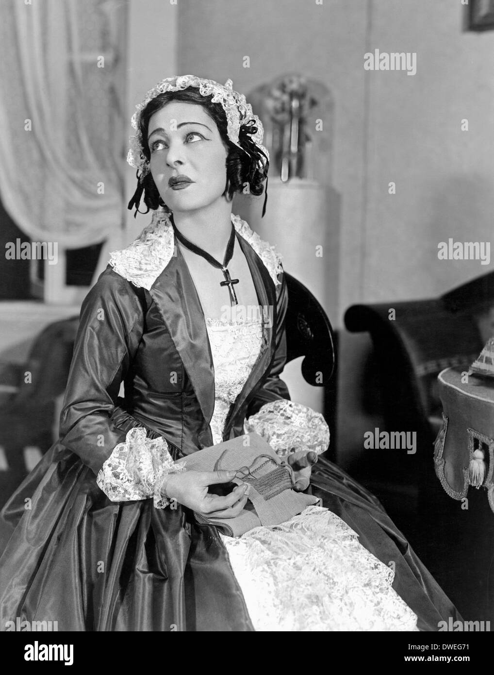 Alla Nazimova nudes (91 pictures) Leaked, Twitter, cleavage