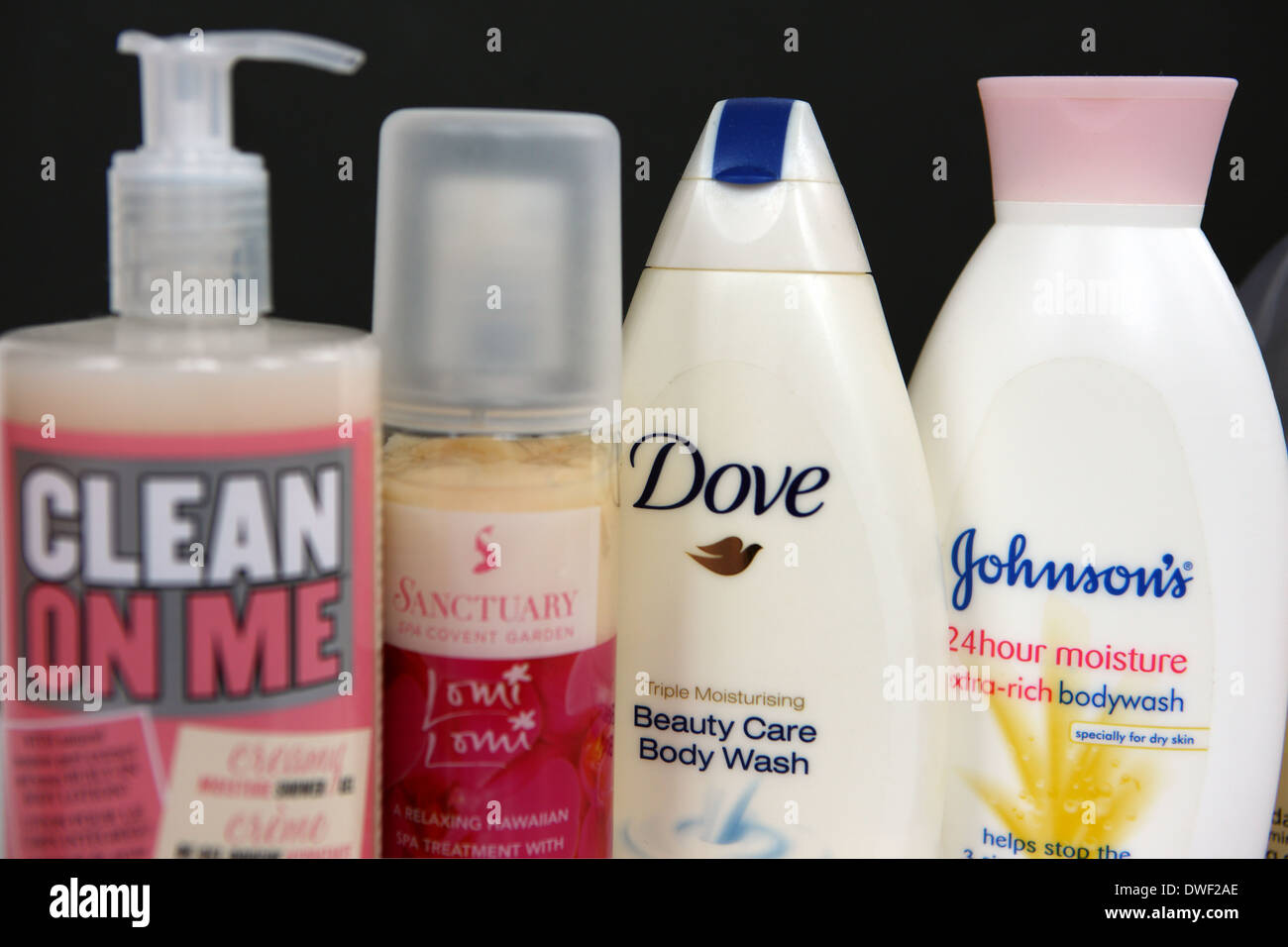 Body wash hires stock photography and images Alamy