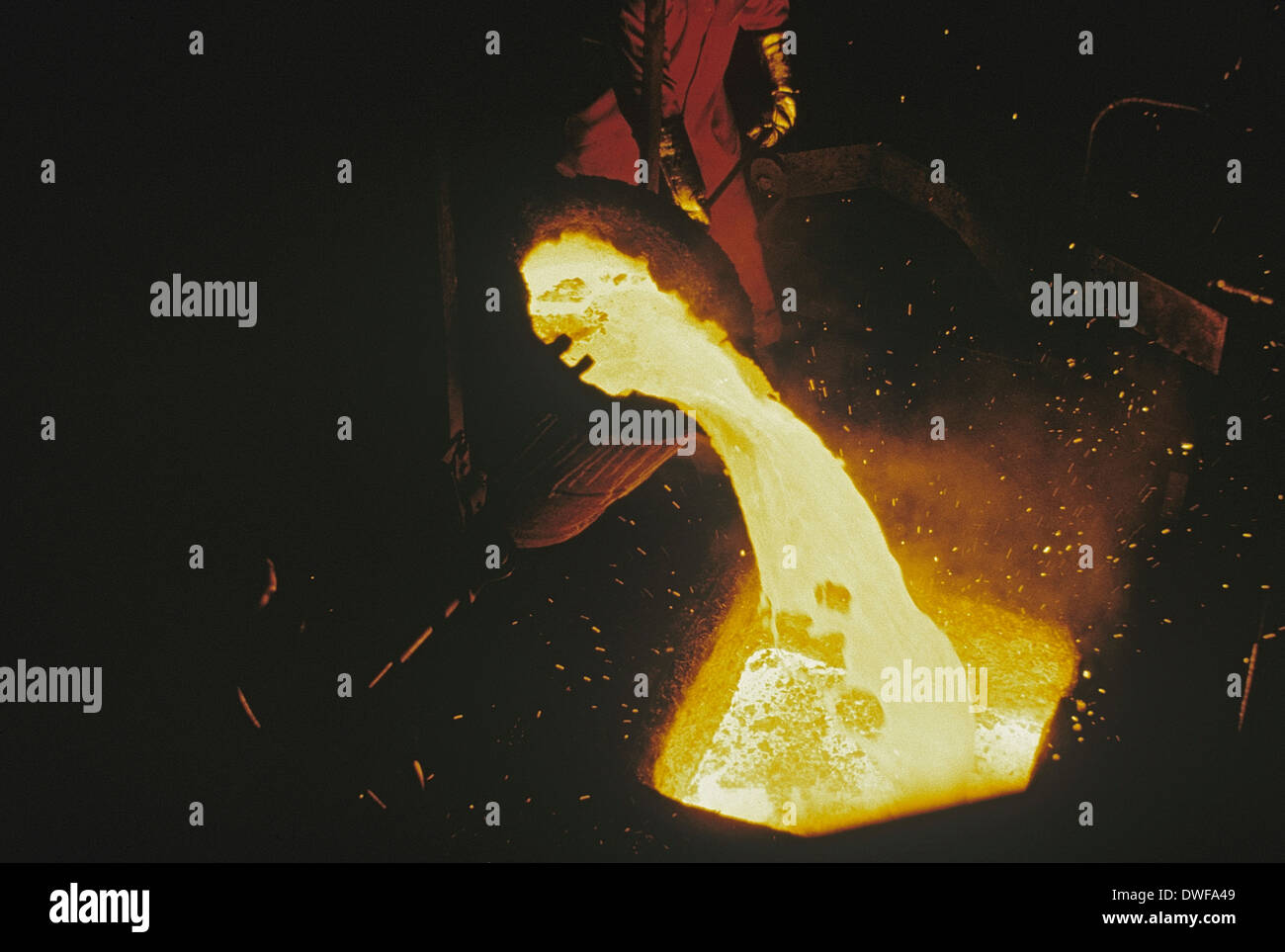 Pouring Molten Steel from a Ladle Stock Photo 67334745 Alamy