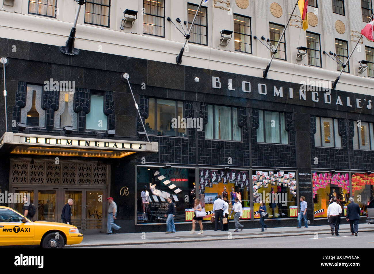 Bloomingdales nyc hi-res stock photography and images - Alamy