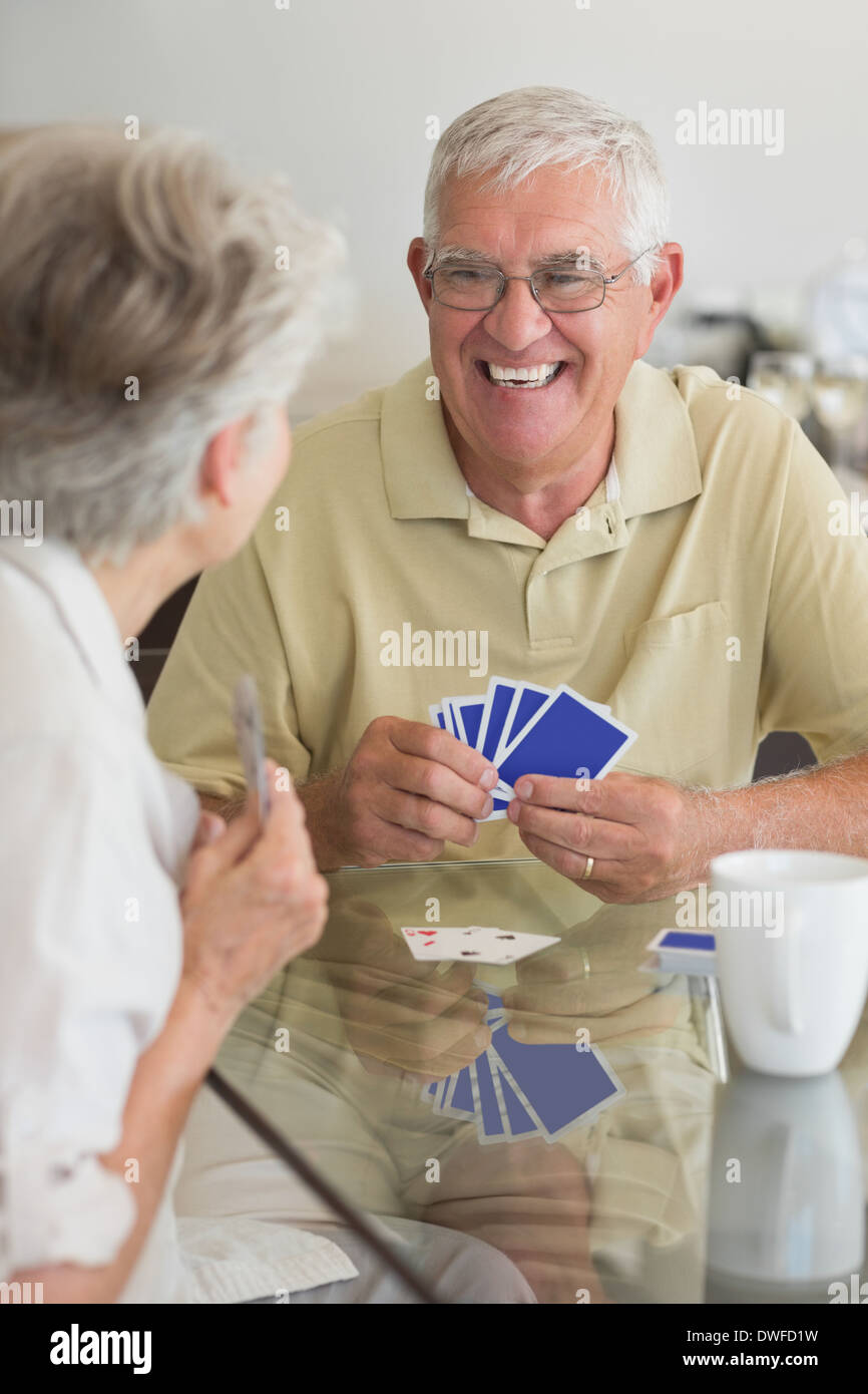 Couple playing card game hires stock photography and images Alamy