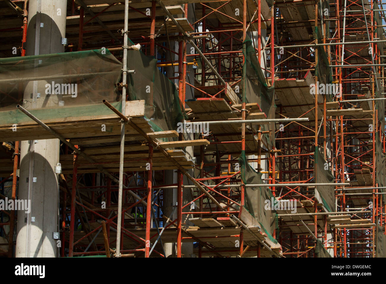 Qatar Construction Scaffold building site Stock Photo Alamy