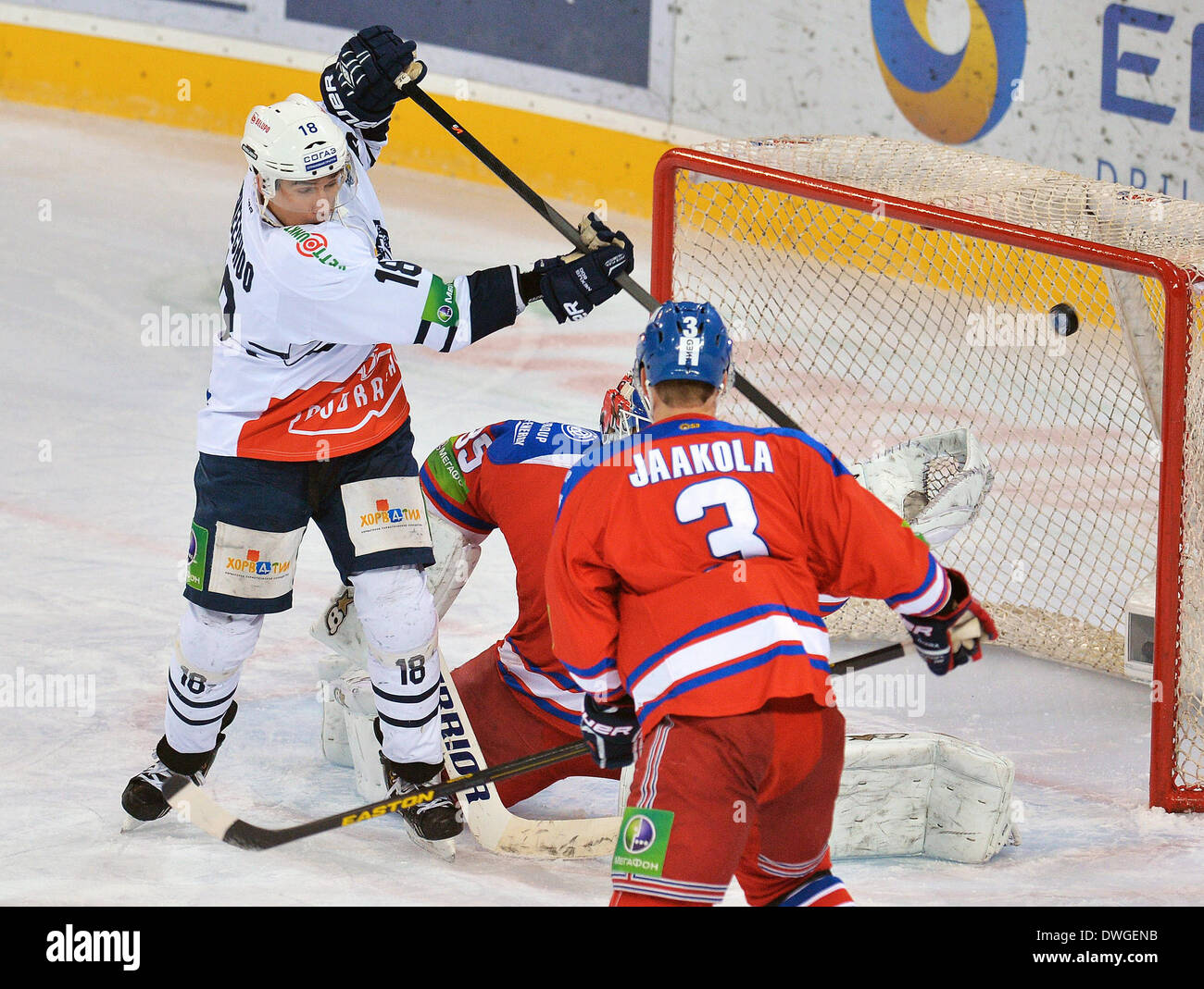Jonathan cheechoo hi-res stock photography and images - Alamy