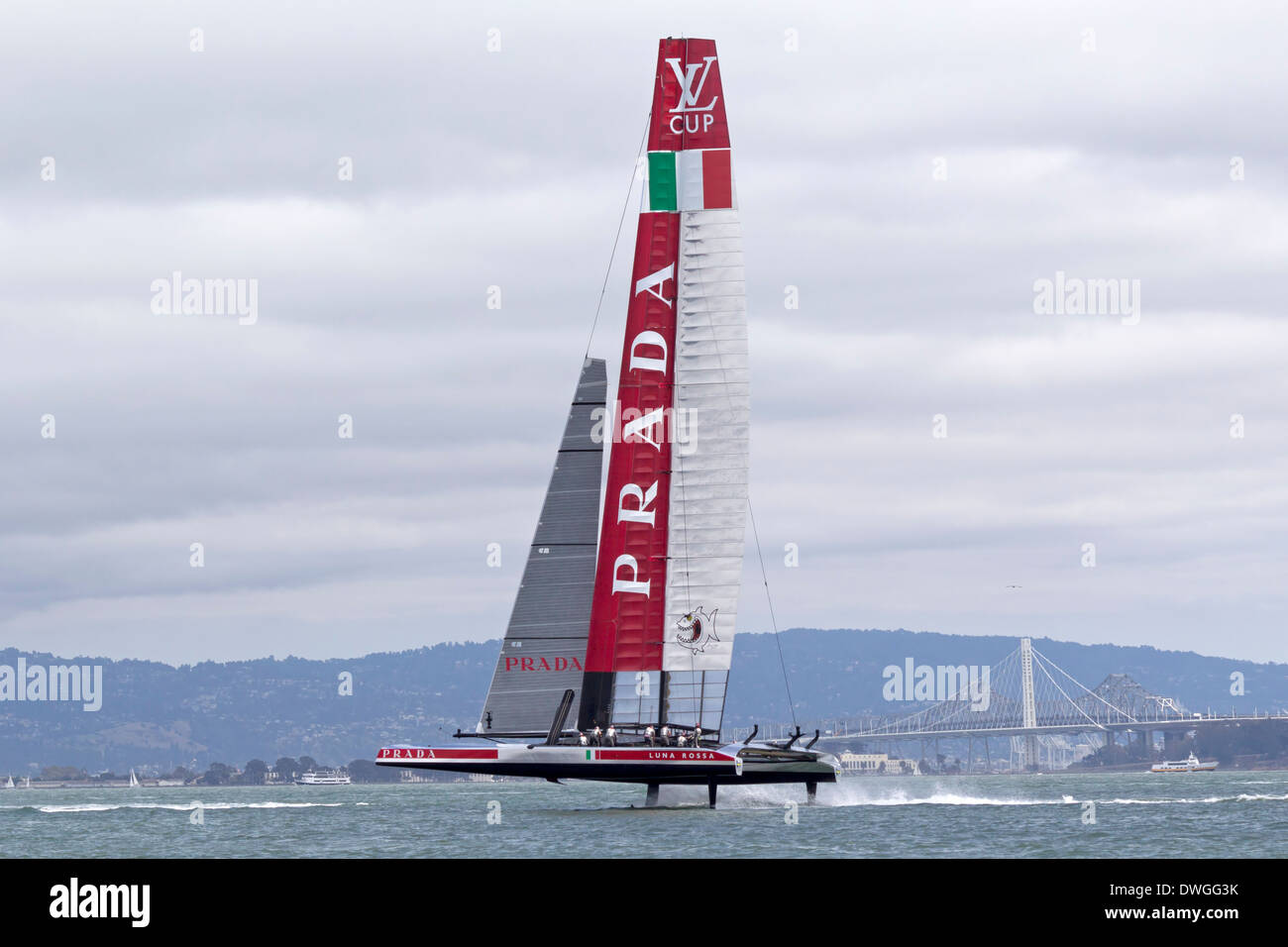 Luna rossa hi-res stock photography and images - Alamy