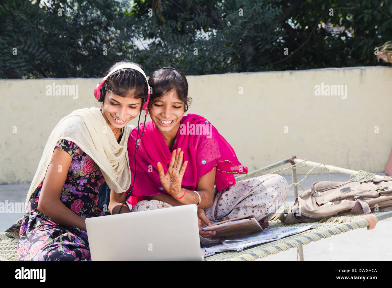 Rural indian girl with laptop hi-res stock photography and images - Alamy