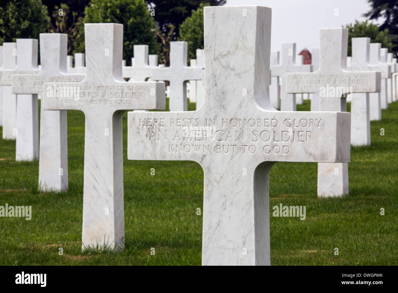 Grave of Unkown Soldiers in the American Cemetery in the Vallee de la Somme in the Le Nord & Picardy region of France Stock Photo