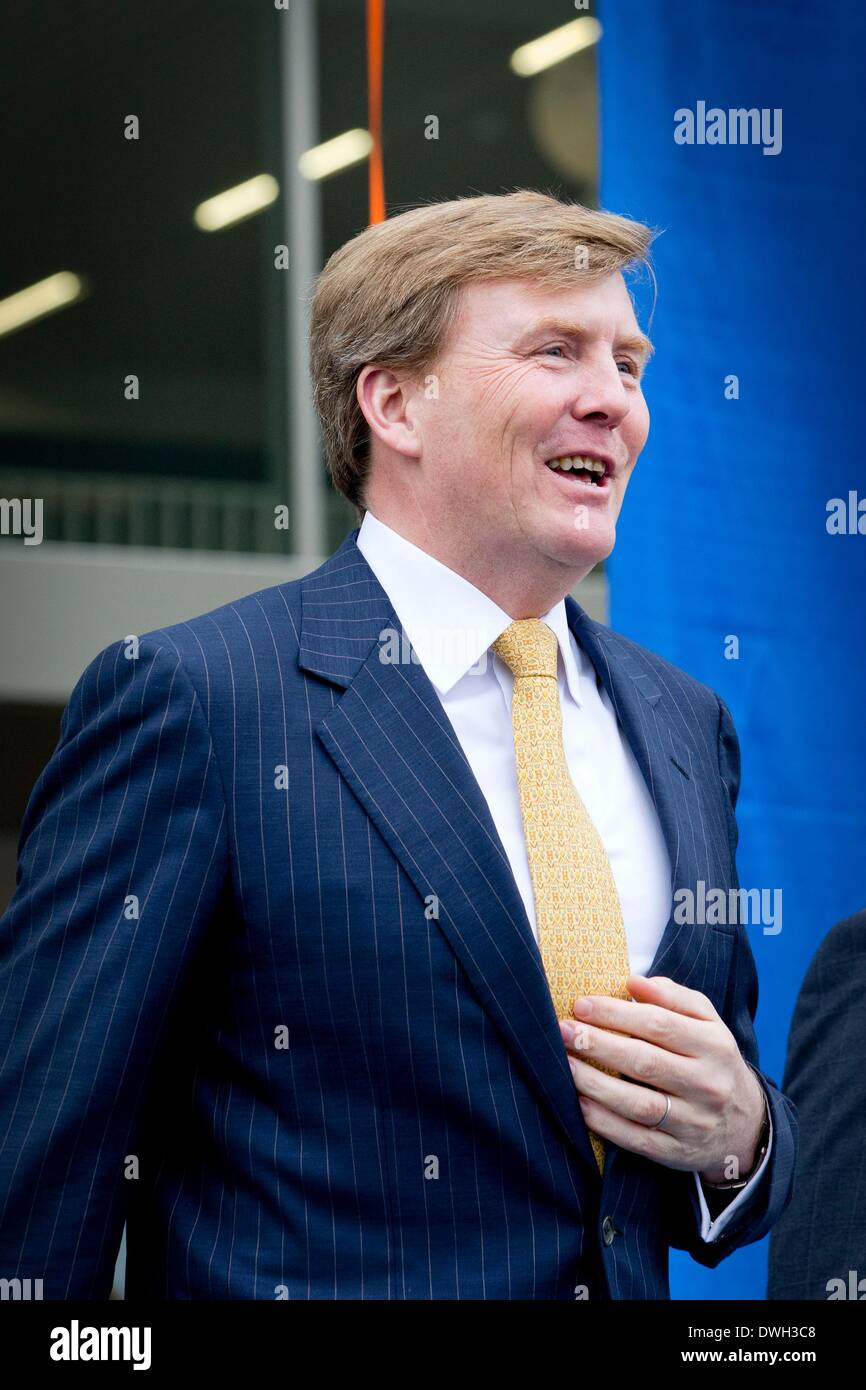 Dutch King Willem Alexander Attends The Opening Of The Koning Stock Photo Alamy