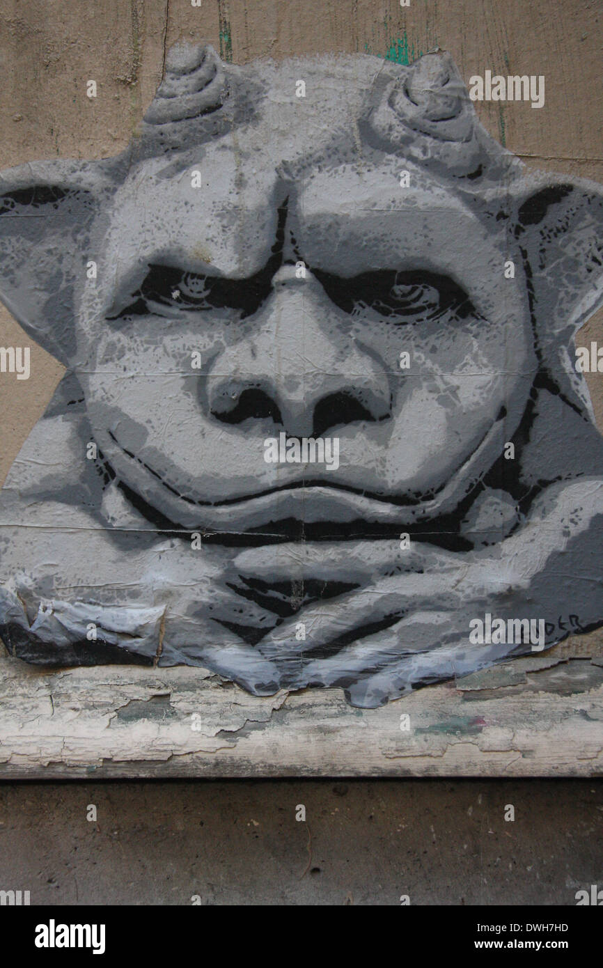 Street Art in Paris Stock Photo Alamy