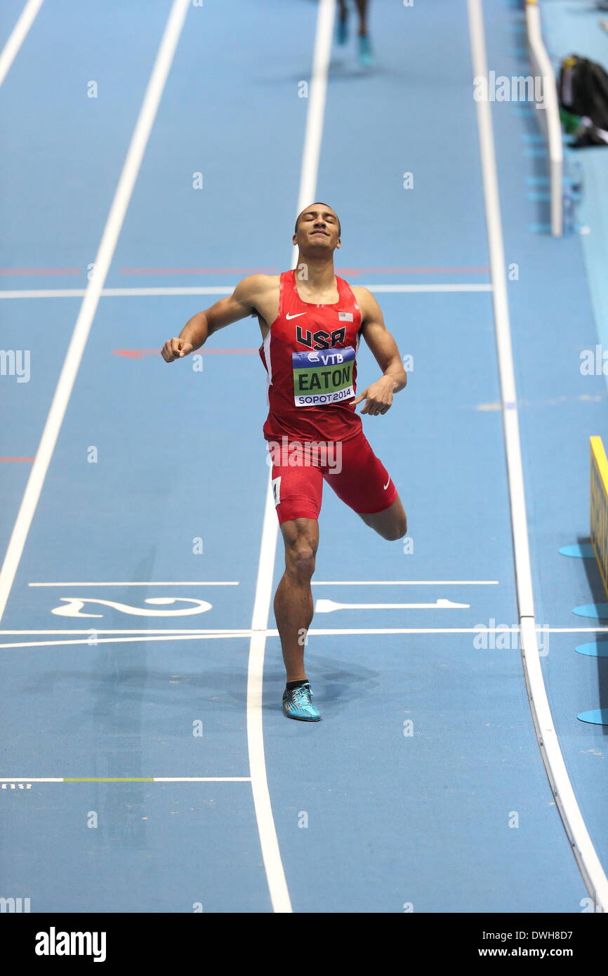  ASHTON EATON USA OLYMPIC DECATHLON 8X10 SPORTS ACTION PHOTO  (S) : Sports Fan Photographs : Sports & Outdoors