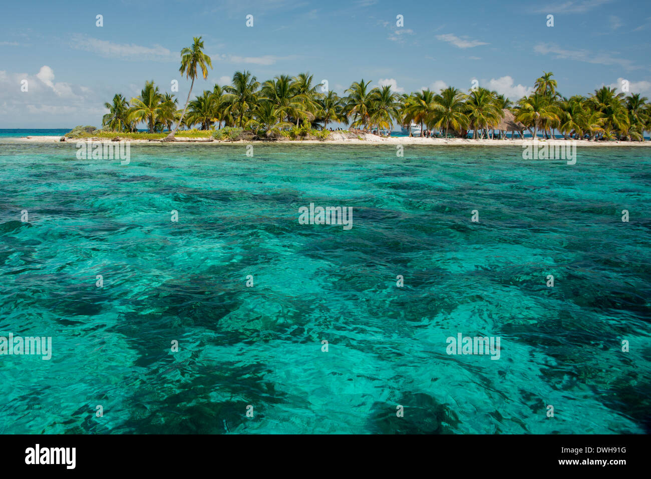 Belize, Caribbean Sea, Stann Creek District near Placencia. Laughing Bird Caye National Park located on the Belize Barrier Reef. Stock Photo