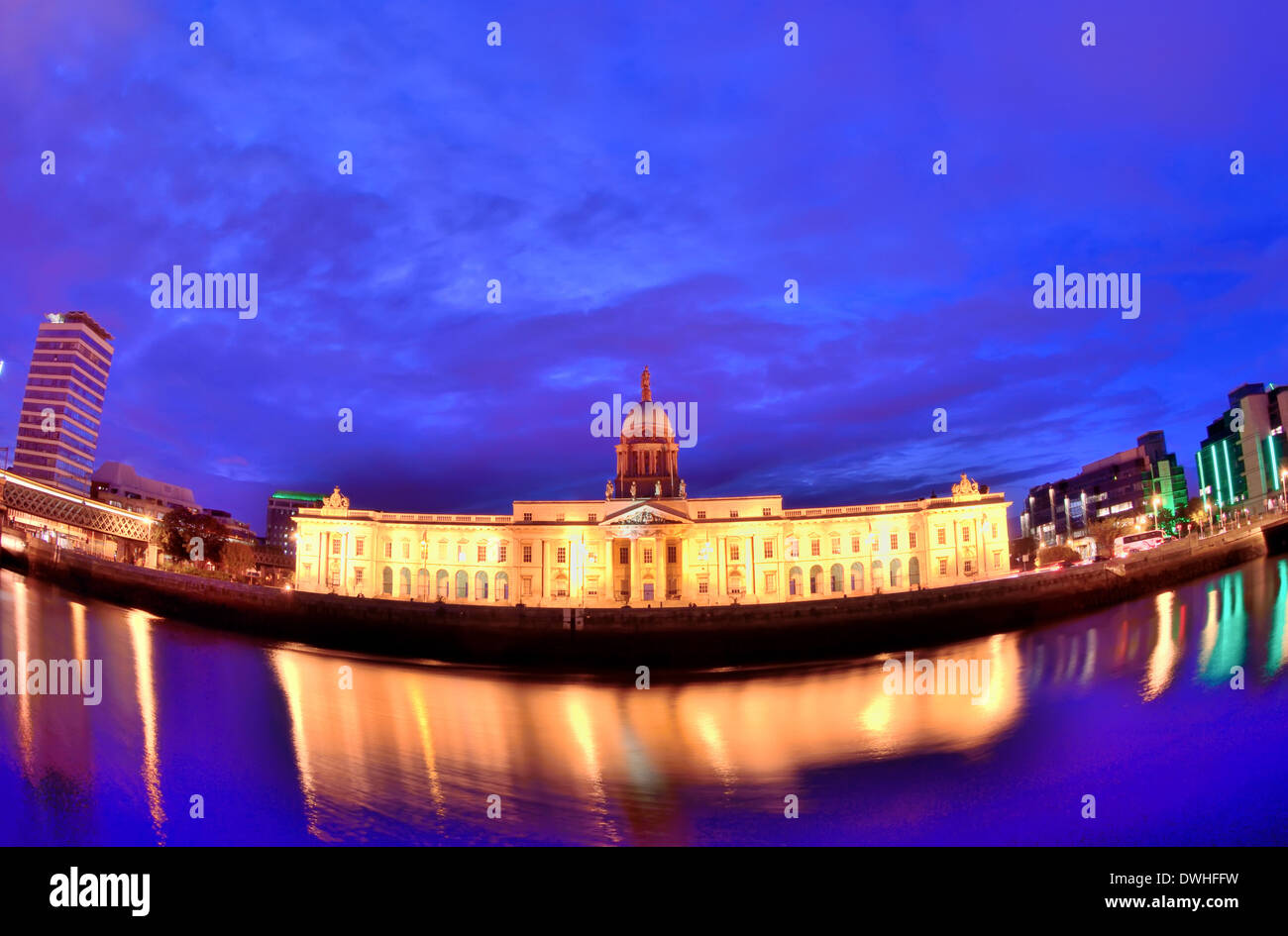 Custom House in Dublin Ireland Stock Photo Alamy