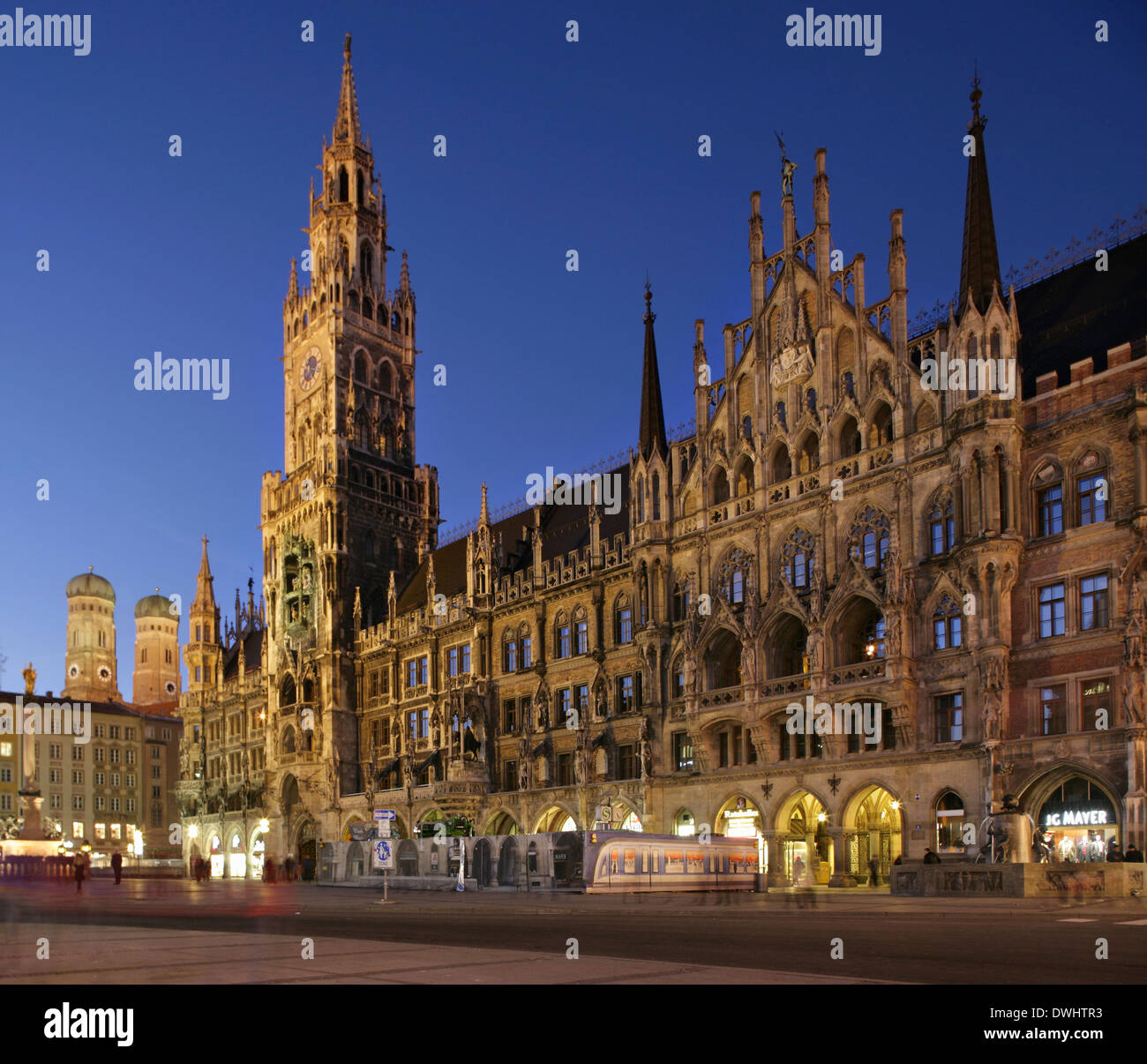 The Neues Rathaus or New Town Hall, Marienplatz, Munich, Germany Stock ...