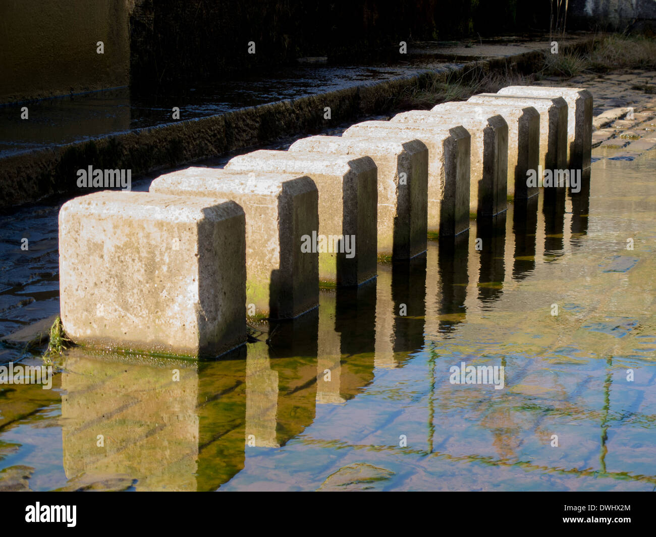 Geometric blocks hi-res stock photography and images - Alamy
