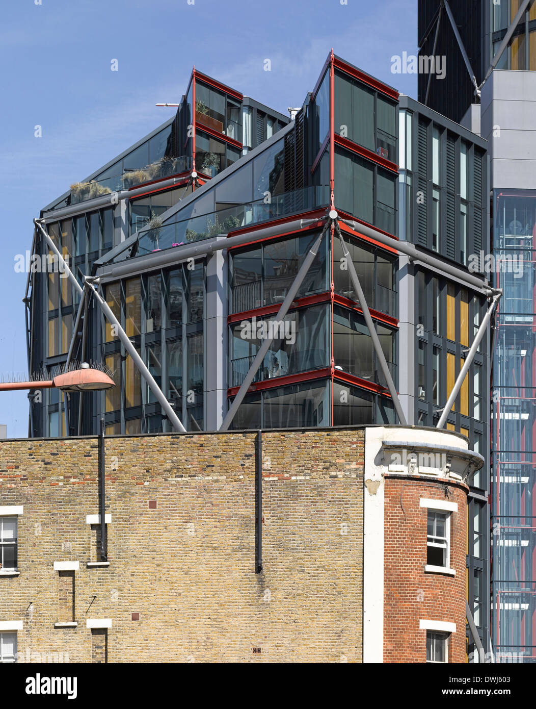 NEO Bankside, London, United Kingdom. Architect: Rogers Stirk Harbour + Partners, 2013. Side view form Suffolk street. Stock Photo