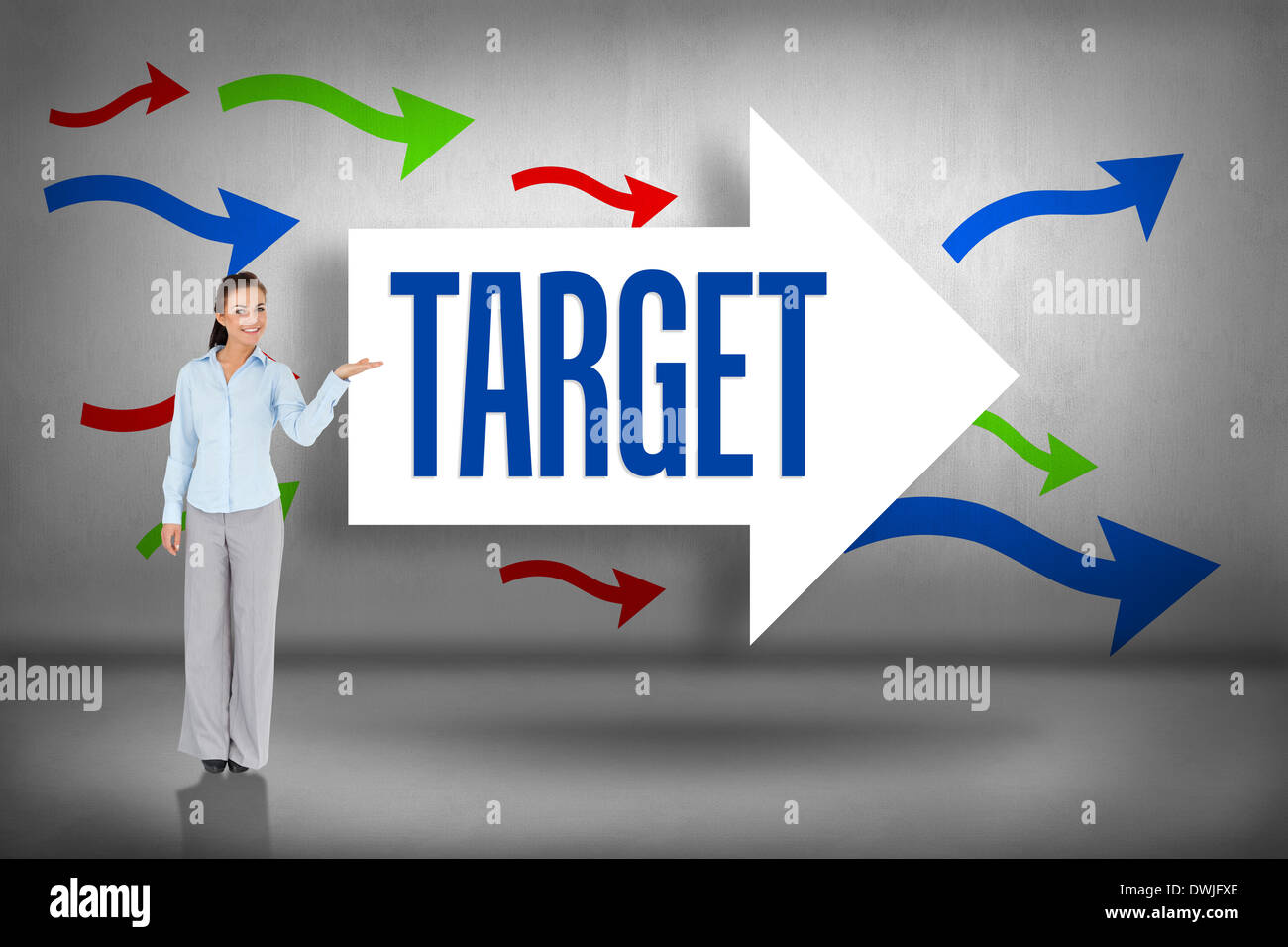 Target with arrows hires stock photography and images Alamy