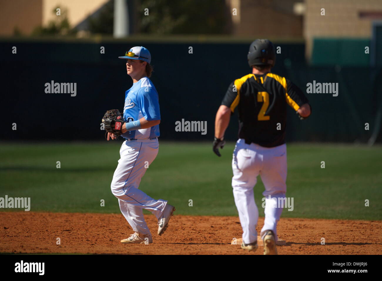 Kennesaw, Georgia, USA.  March 8, 2014 -- Columbia secondbaseman Kyle Bartelman (6) during Saturday's doubleheader between Columbia University and Kennesaw State University. The teams split the doubleheader.  Columbia one the first game 9-3.  KSU won the night cap 15-1. Credit:  Wayne Hughes | Alamy Live News Stock Photo
