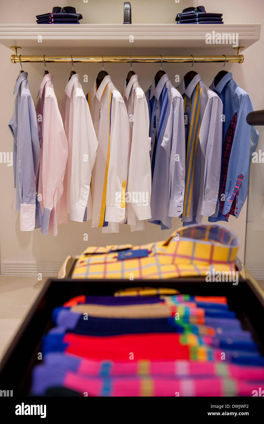 Newly opened Grosvenor Shirts Jermyn street store. Bespoke tailored shirts in the vein of the more modern designers of Saville R Stock Photo