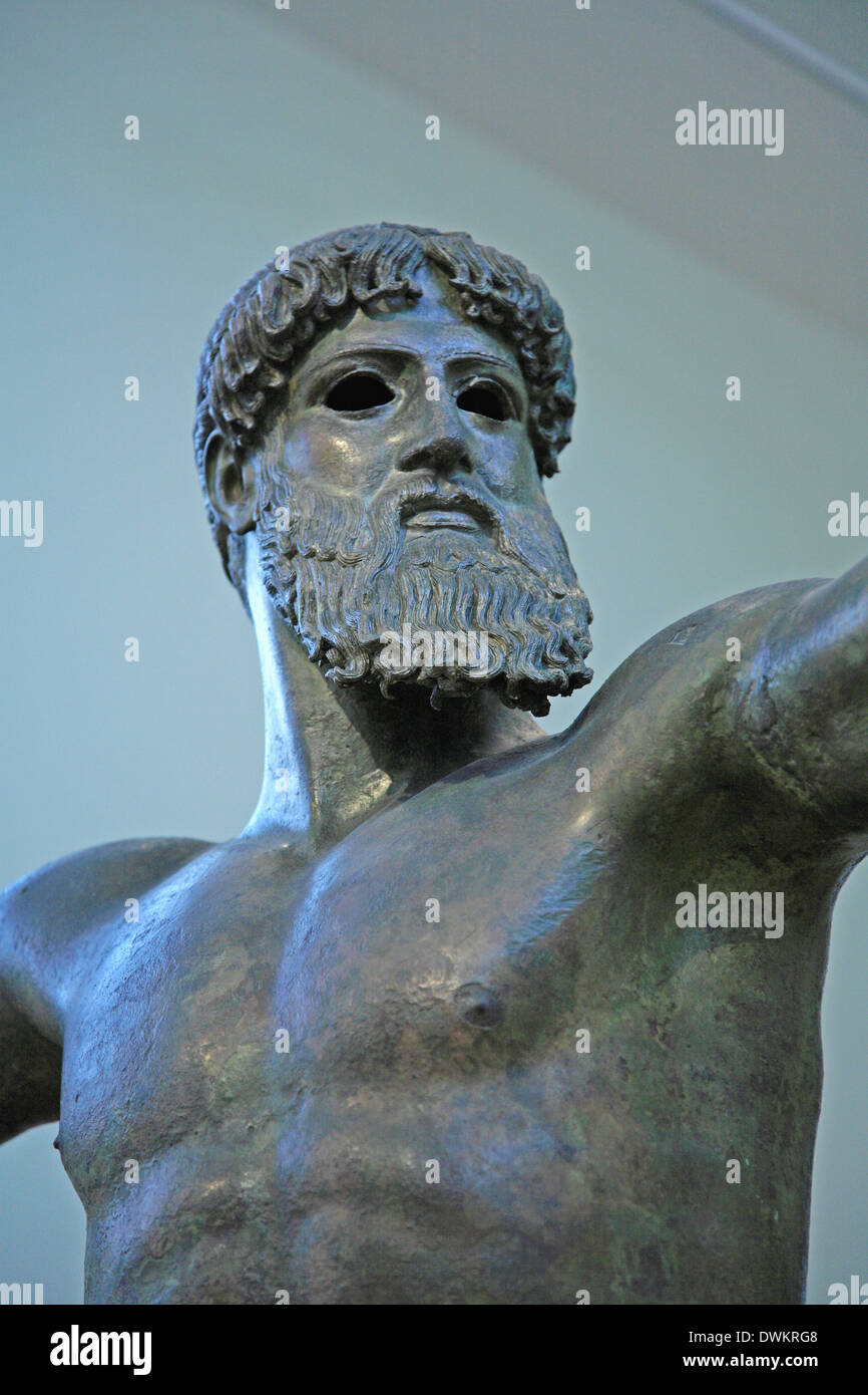 Greece Athens Museum Bronze Statue Of Zeus Or Poseidon Found In The Sea Of Cape Artemision In Northen Eubea Ca 460 Bc Stock Photo Alamy