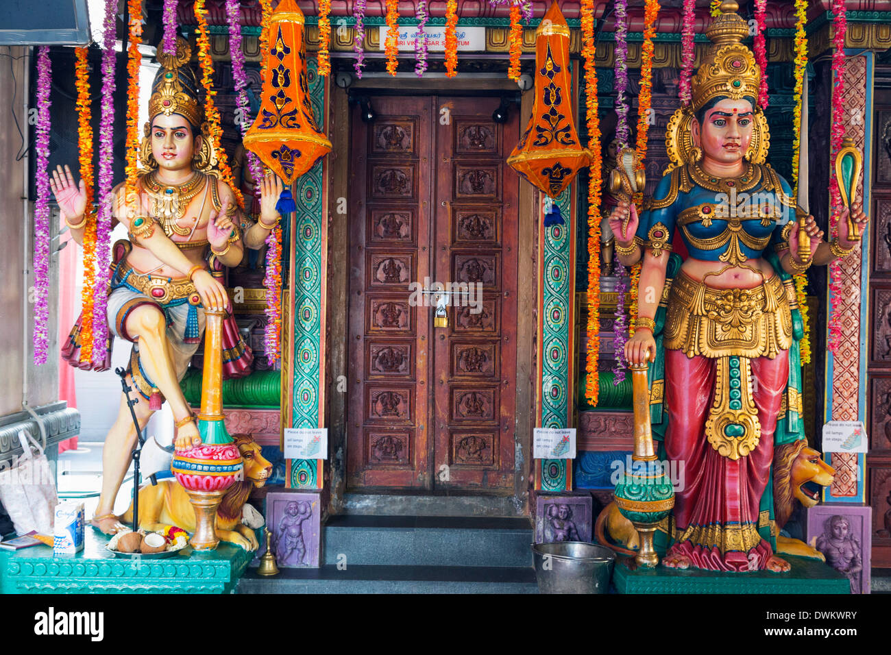 Sri Vadapathira Kaliamman Hindu Temple, Little India, Singapore ...