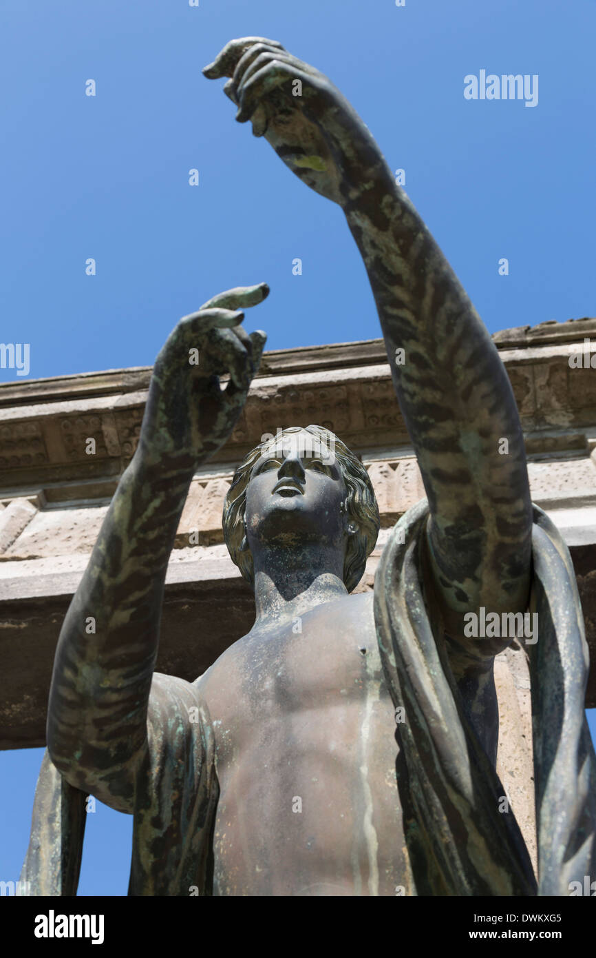 Statue of Apollo in the ruined Temple of Apollo in ancient Pompeii, UNESCO World Heritage Site, Campania, Italy, Europe Stock Photo