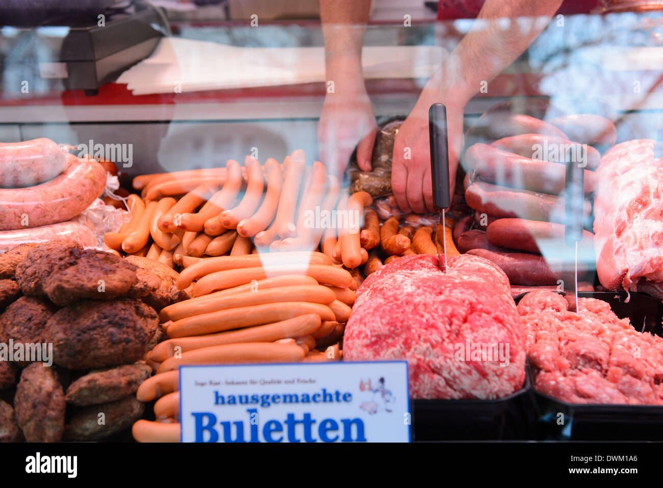 Berlin, Germany. 28th Feb, 2014. The mobile butcher shop of butcher Ingo Rast on February 28, 2014 in Berlin, Germany. Photo: picture alliance/Robert Schlesinger/dpa/Alamy Live News Stock Photo