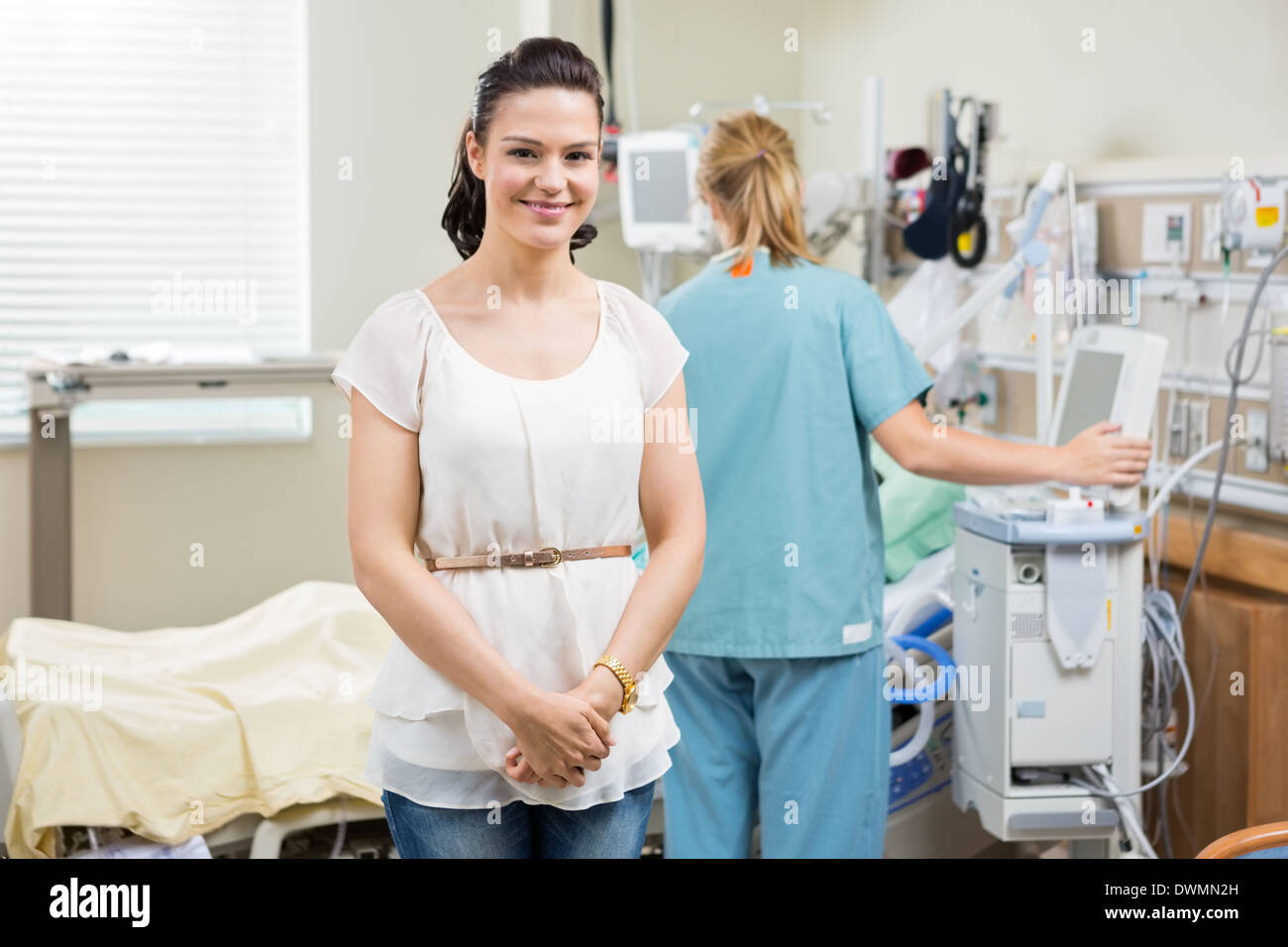 Female patient hospital visitor hi-res stock photography and images - Alamy