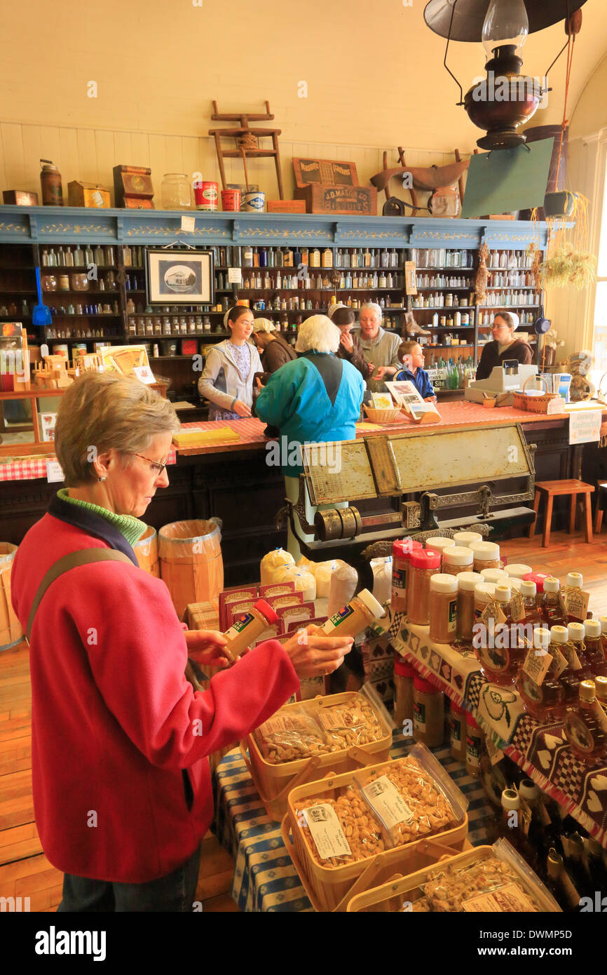 Sugar Tree Country Store, McDowell, Virginia, USA Stock Photo Alamy