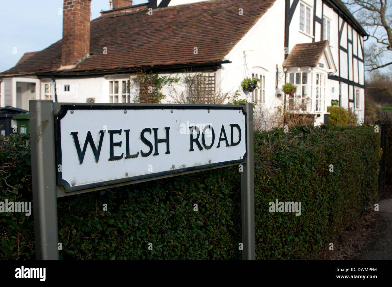 Welsh Road sign, Offchurch, Warwickshire, England, UK Stock Photo Alamy